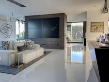 Enlarge photo 21