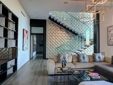 Enlarge photo 46