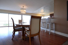 Enlarge photo 37