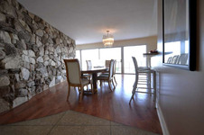 Enlarge photo 38