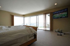 Enlarge photo 64