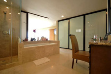 Enlarge photo 67