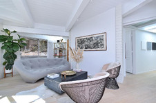 Enlarge photo 29