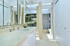 Enlarge photo 66