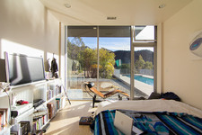 Enlarge photo 37