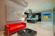 Enlarge photo 49