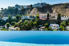 Enlarge photo 32