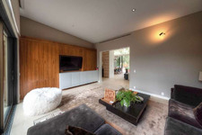 Enlarge photo 36