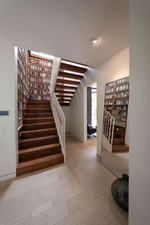 Enlarge photo 55