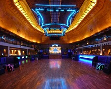 Exchange LA