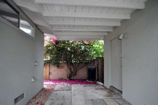 Enlarge photo 59