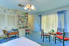 Enlarge photo 36