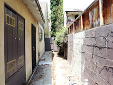 Enlarge photo 35