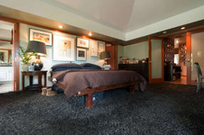 Enlarge photo 40