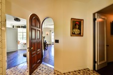 Enlarge photo 36