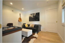 Enlarge photo 29