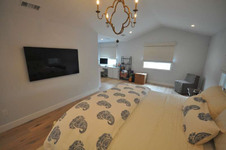Enlarge photo 37