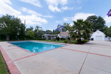Enlarge photo 83