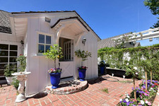 Enlarge photo 71