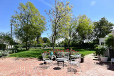 Enlarge photo 72