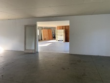 Enlarge photo 90