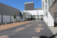 Enlarge photo 38