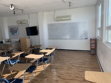 Enlarge photo 210