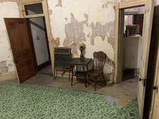 Enlarge photo 206
