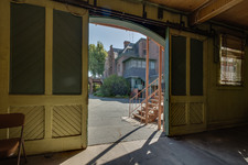 Enlarge photo 58