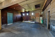 Enlarge photo 61