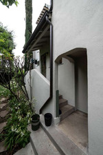 Enlarge photo 90