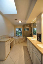 Enlarge photo 48