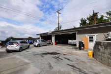 Enlarge photo 64