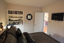 Enlarge photo 28