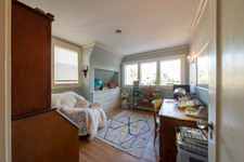 Enlarge photo 47
