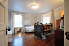Enlarge photo 54
