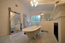 Enlarge photo 61