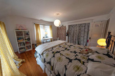 Enlarge photo 44