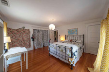 Enlarge photo 45