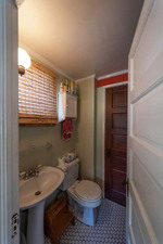 Enlarge photo 50