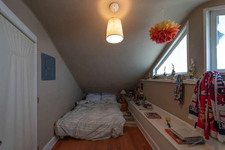 Enlarge photo 70