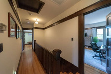 Enlarge photo 46