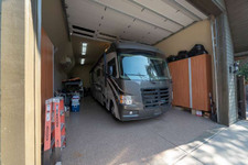 Enlarge photo 89