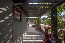 Enlarge photo 140