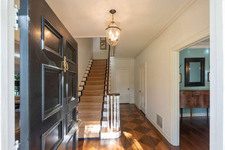Enlarge photo 13
