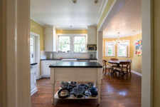 Enlarge photo 32