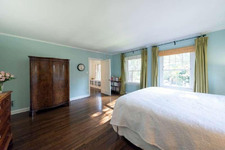 Enlarge photo 49