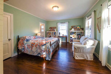 Enlarge photo 53