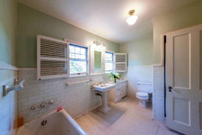 Enlarge photo 61