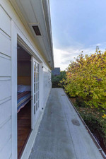 Enlarge photo 80
